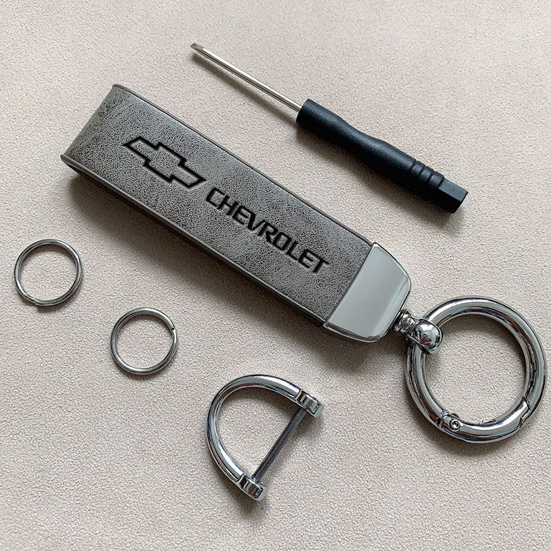 Chaveiro Chevrolet em Couro Sintético e Metal